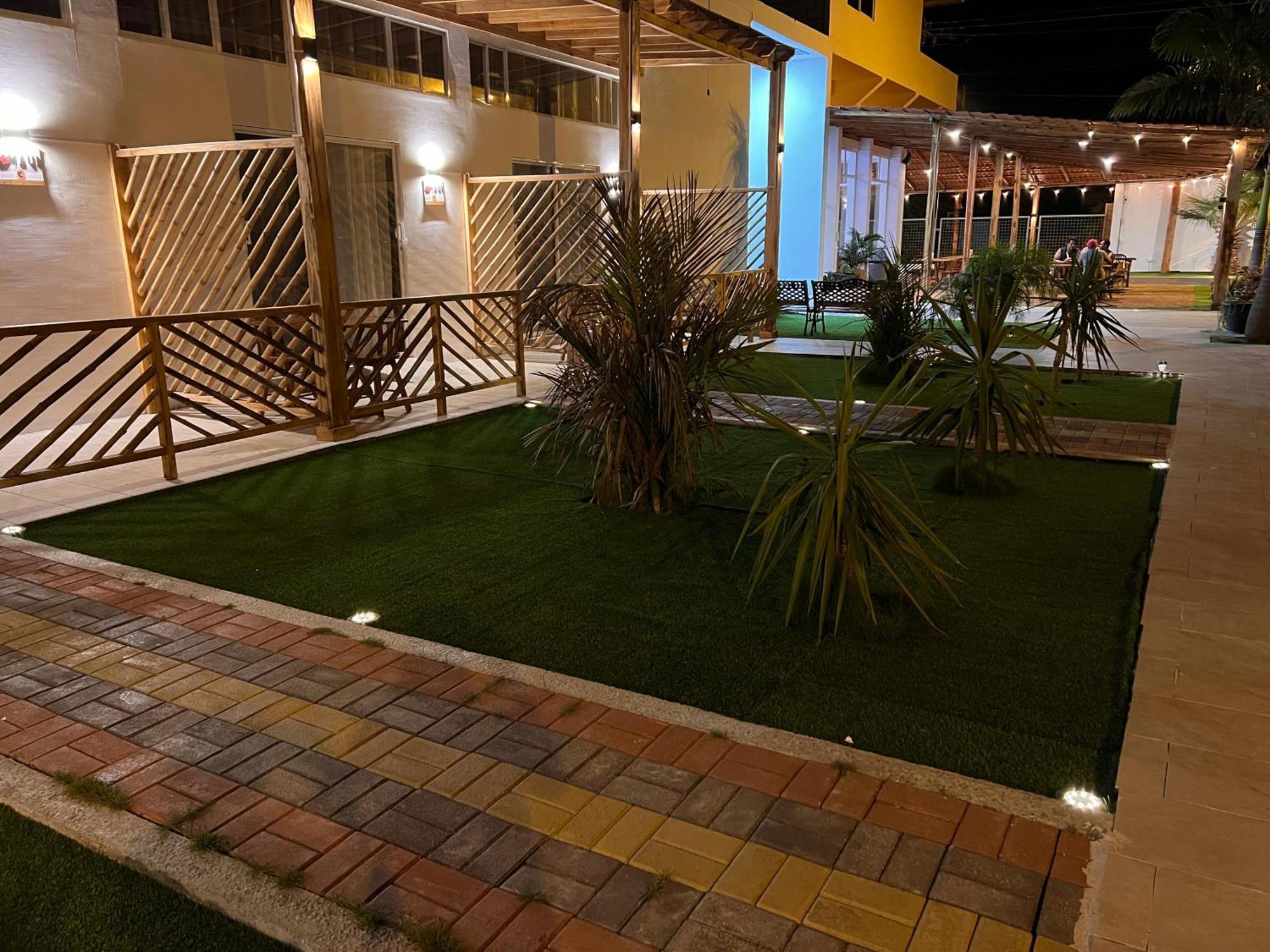 Ohana Beach Hotel Playas Exterior foto